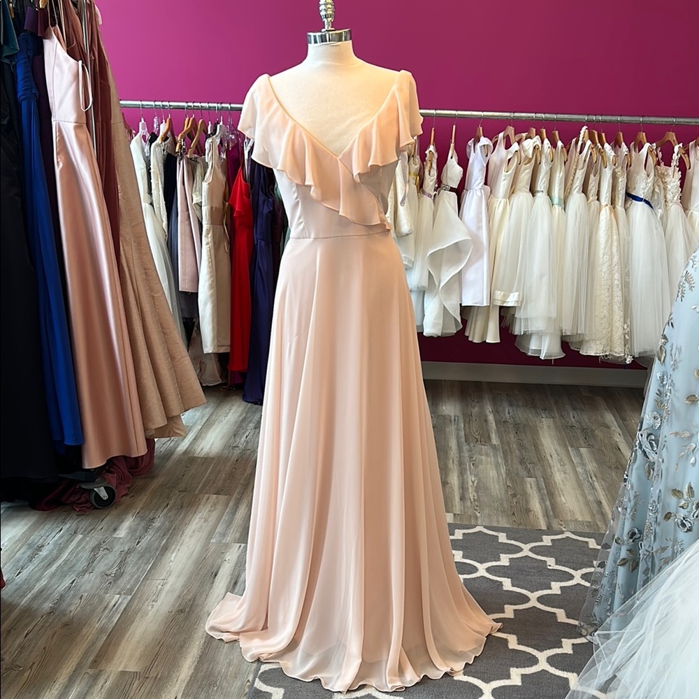 Elegant Pink Ruffle Dress